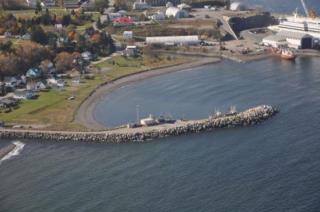 Photo of Fishermen's Wharf of Les Méchins, Quebec - Property Number 36114 - 2010-10-13